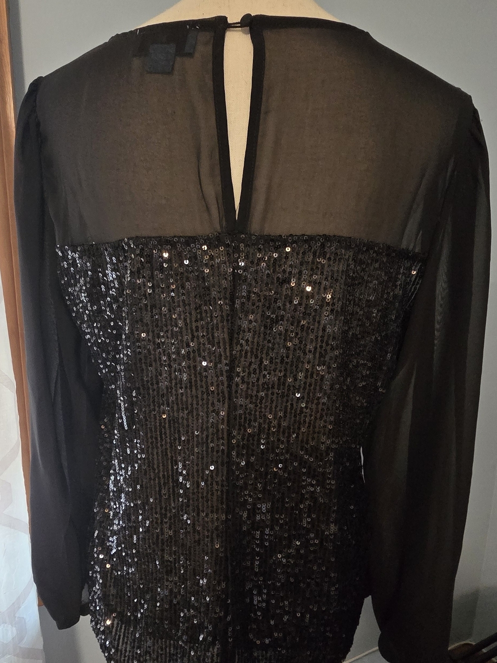 CeCe Black Sequin Long Sleeve Blouse(26) - Picture 4 of 4